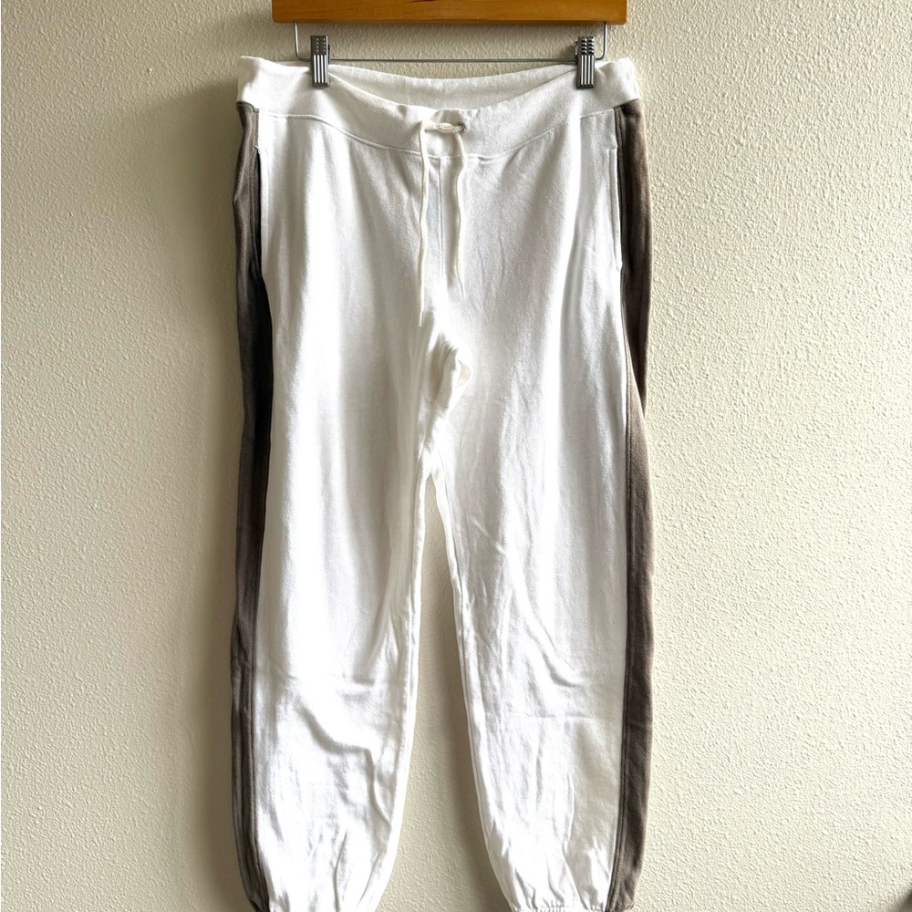 Monrow White Jogger Pants with Brown Side Stripes